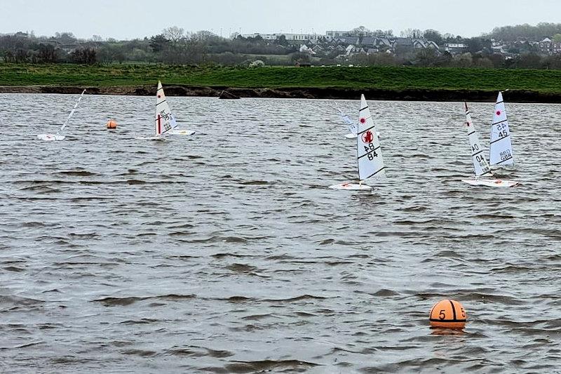 Medway RC Laser Club Winter Series week 12 - photo © Jonny Hewit