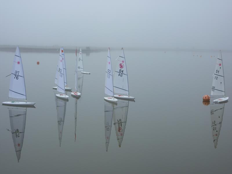 Medway RC Laser Club Winter Series week 7 - photo © Fiona Blair