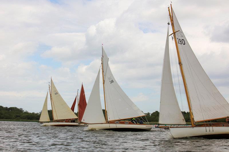 River Cruiser open meeting at Barton Broad - photo © Robin Myerscough