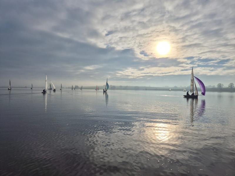 Blithfield Barrel Round 3 photo copyright Michelle Keeling & Keith Walker taken at Blithfield Sailing Club and featuring the RS200 class