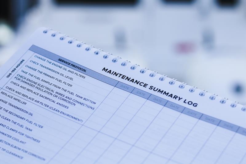 Single Engine Maintenance Logbook - Maintenance Summary - photo © backstay.ink