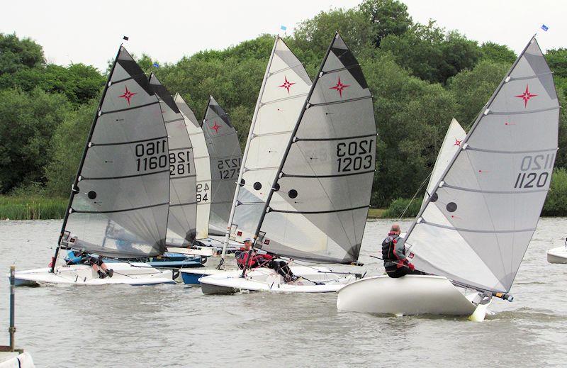 Craftinsure Supernova Traveller Northern Series at Winsford Flash - photo © Brian Herring