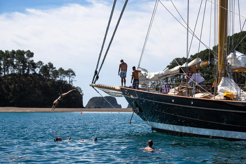 Crew of Aschanti IV of Vegesack enjoy the waters of the Bay of Islands - photo © Jeff Brown