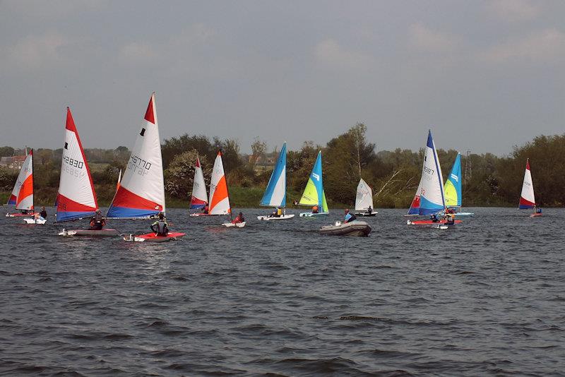 P&B Northamptonshire Youth Series at Middle Nene - photo © Wilf Kunze