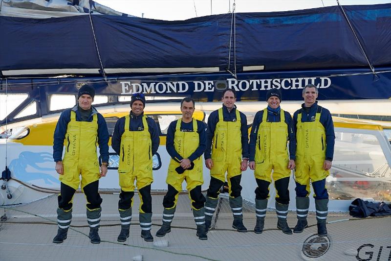 Maxi Edmond de Rothschild and her crew - Jules Verne Trophy photo copyright Y.Zedda / Gitana S.A taken at  and featuring the Trimaran class