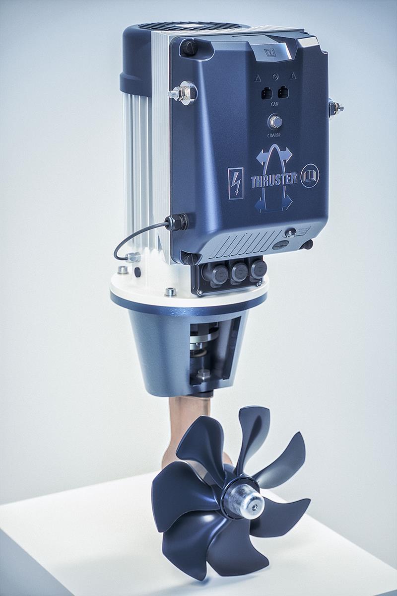 BOW PRO 300 - photo © Vetus-Maxwell