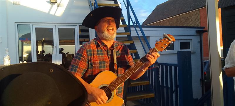 The Shantyman during the Wanderer Open at Whitstable - photo © Richard Maltby